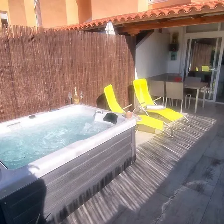Holiday home Charming House *